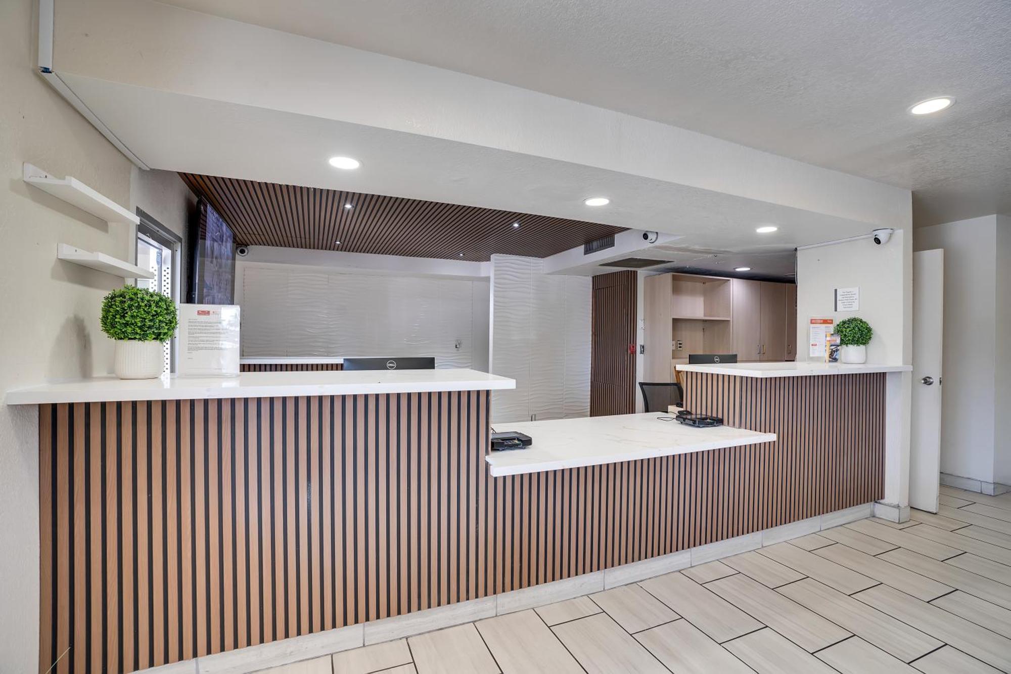 Econo Lodge Stockton Near I-5 Fairgrounds Exteriér fotografie