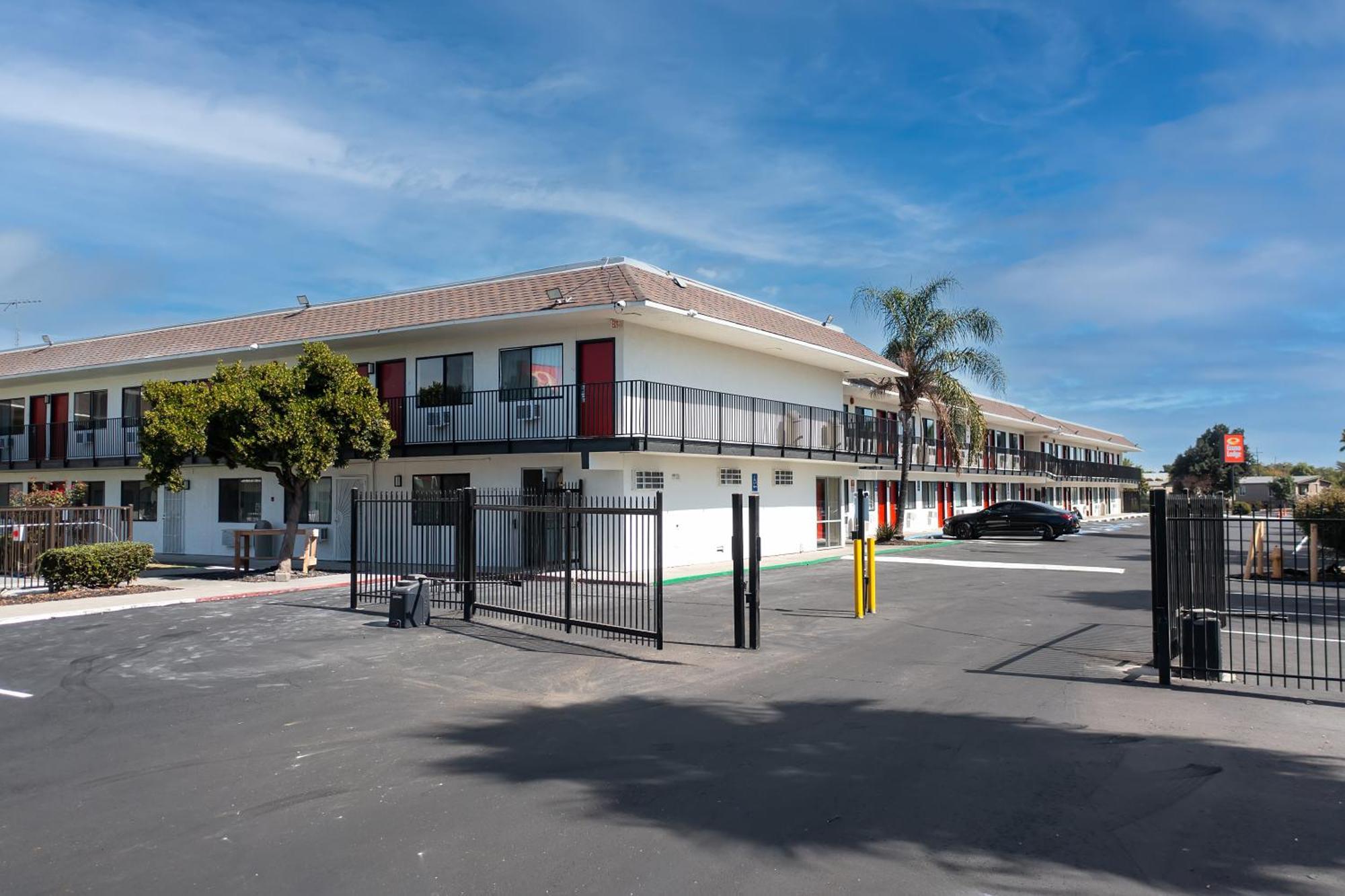 Econo Lodge Stockton Near I-5 Fairgrounds Exteriér fotografie