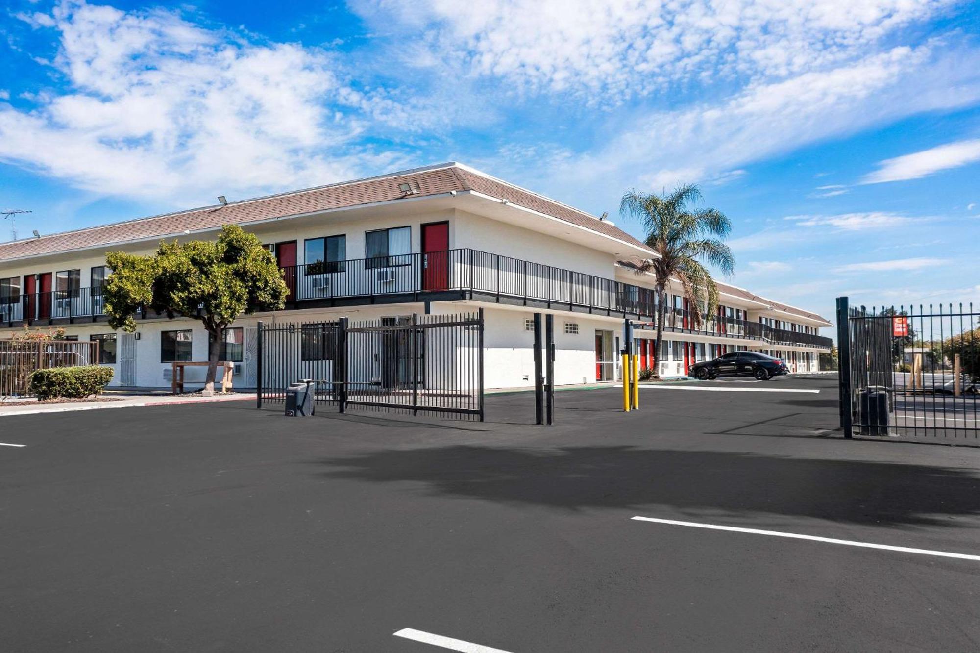 Econo Lodge Stockton Near I-5 Fairgrounds Exteriér fotografie